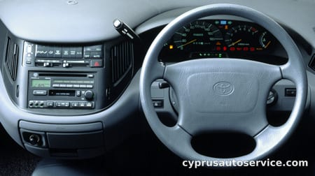TOYOTA ESTIMA X