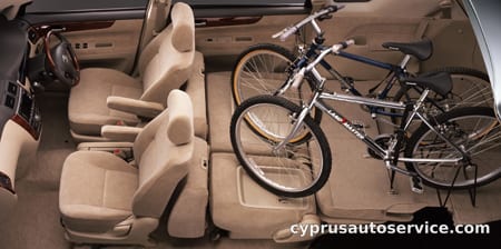 TOYOTA IPSUM 240I