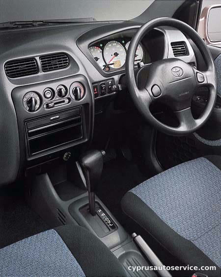 TOYOTA CAMI Q