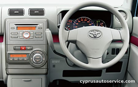 TOYOTA PIXIS SPACE L