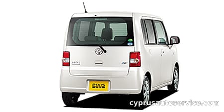 TOYOTA PIXIS SPACE X