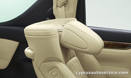 TOYOTA ALPHARD 3.5 EXECUTIVE LOUNGE