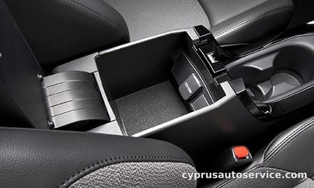 TOYOTA COROLLA CROSS HYBRID G