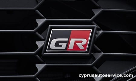 TOYOTA COROLLA CROSS GR SPORT