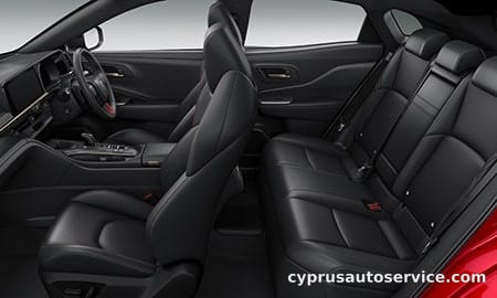 TOYOTA CROWN SPORT RS