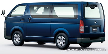 TOYOTA HIACE VAN DX