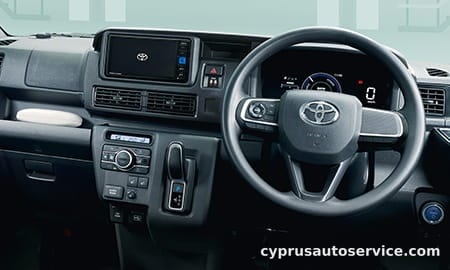 TOYOTA PIXIS VAN DELUXE