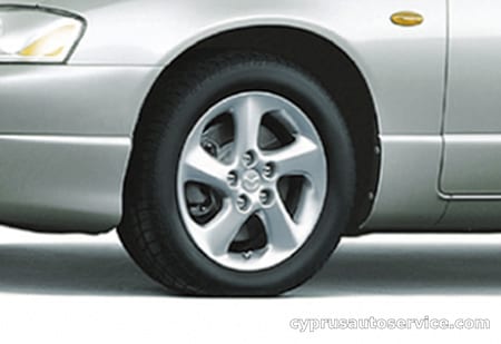 MAZDA MILLENIA 25M