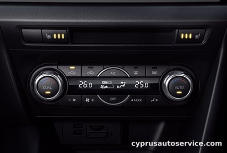 MAZDA AXELA SPORT XD