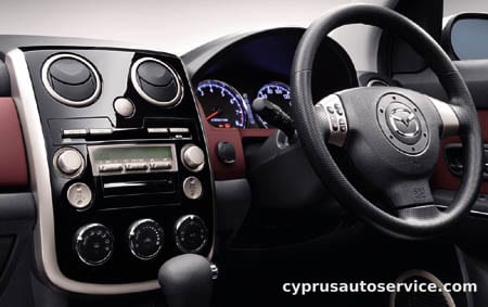 MAZDA VERISA L