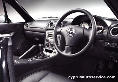 MAZDA ROADSTER VS COMBINATION B