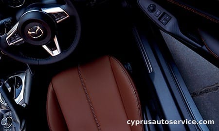 MAZDA ROADSTER RF VS WHITE SELECTION