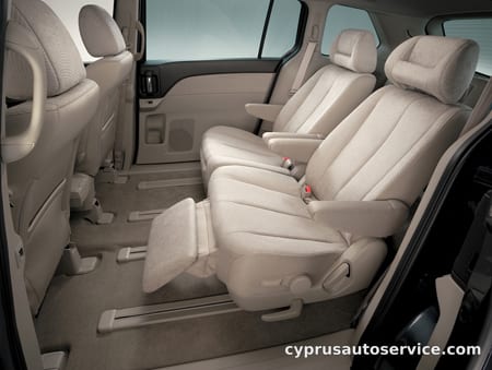 MAZDA MPV 23T