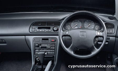 HONDA ACCORD COUPE SIR