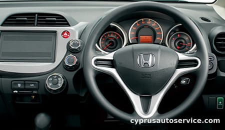 HONDA FIT 13G