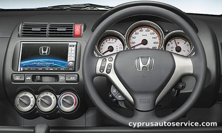 HONDA FIT 1.3AU