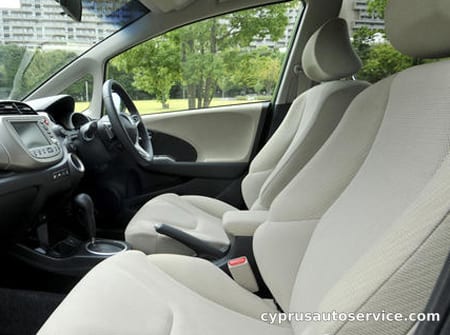 HONDA FIT HYBRID BASEGRADE