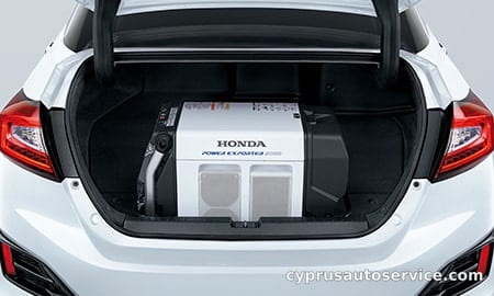 HONDA CLARITY FUEL CELL BASE GRADE