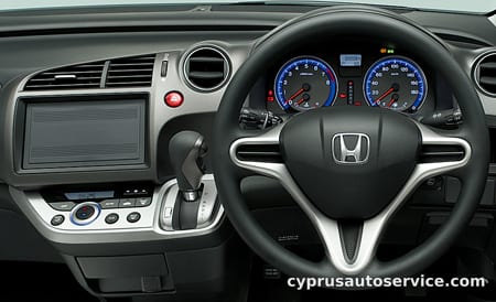 HONDA STREAM ZS S PACKAGE