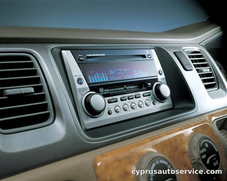 HONDA STEPWAGON DELUXEE-A