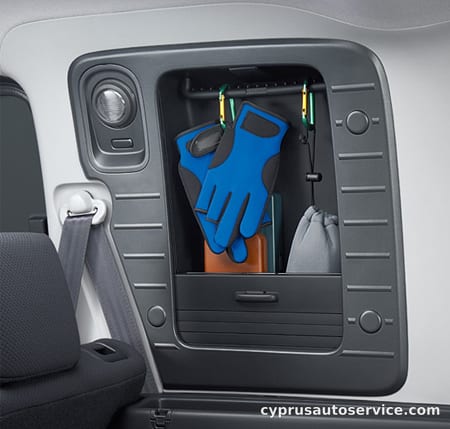 HONDA MOBILIO SPIKE AU