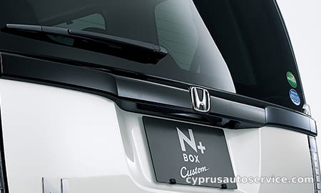 HONDA NBOX PLUS CUSTOM G