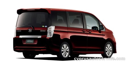HONDA STEPWAGON SPADA S