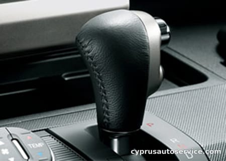 HONDA FREED SPIKE HYBRID HYBRID