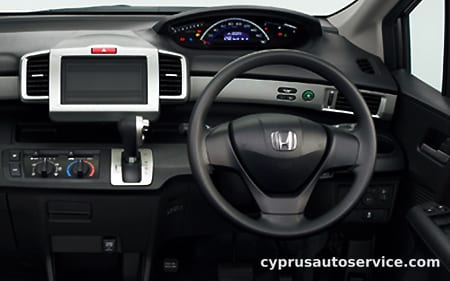 HONDA FREED G
