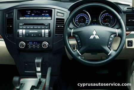 MITSUBISHI PAJERO LONG SUPER EXCEED