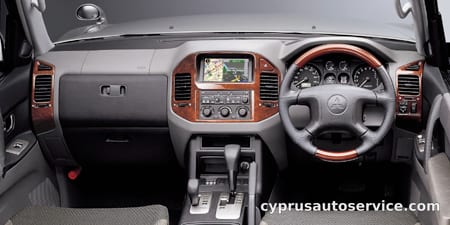 MITSUBISHI PAJERO LONG EXCEED-I