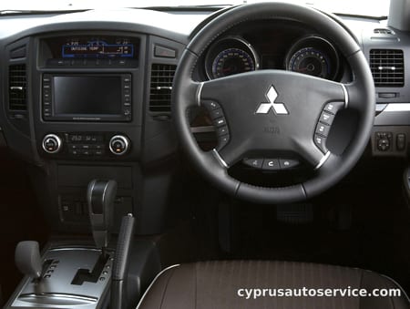 MITSUBISHI PAJERO LONG EXCEED