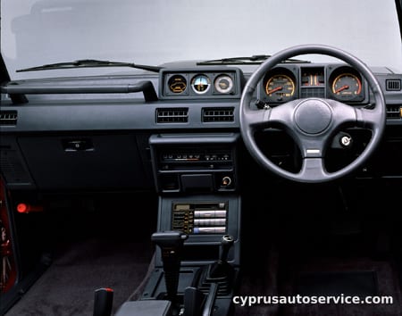 MITSUBISHI PAJERO WIDE SUPER EXCEED