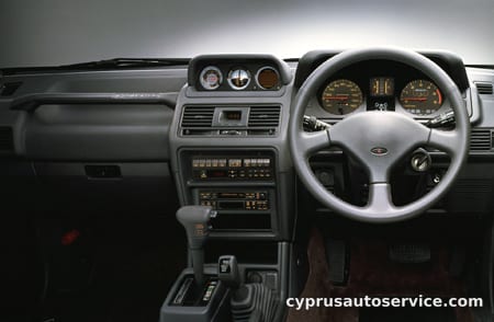 MITSUBISHI PAJERO WIDE G-II