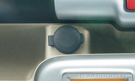 MITSUBISHI TOWN BOX G