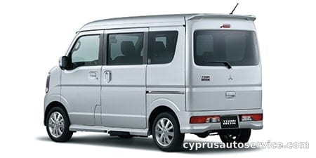 MITSUBISHI TOWN BOX G SPECIAL