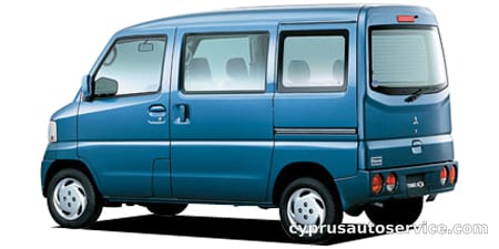 MITSUBISHI TOWN BOX SX