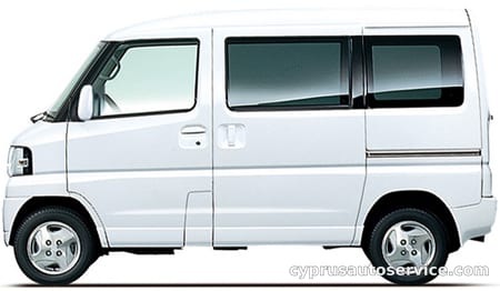 MITSUBISHI TOWN BOX LX