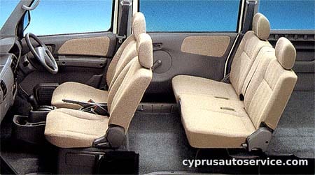 MITSUBISHI TOWN BOX RX
