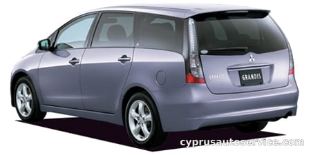 MITSUBISHI GRANDIS SPORT