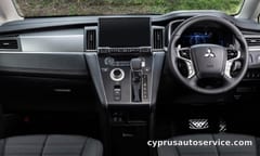 MITSUBISHI DELICA D5