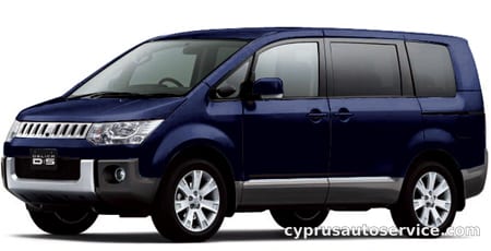MITSUBISHI DELICA D5 G PREMIUM