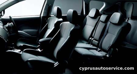MITSUBISHI OUTLANDER ROADEST 30G (CUSTOMIZE PACKAGE B)