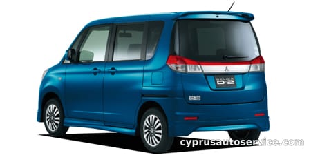 MITSUBISHI DELICA D2 X