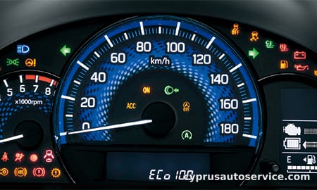 MITSUBISHI DELICA D2 X