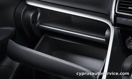 MITSUBISHI ECLIPSE CROSS M