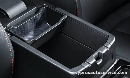 MITSUBISHI ECLIPSE CROSS M