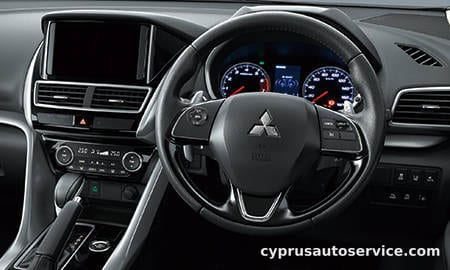MITSUBISHI ECLIPSE CROSS M