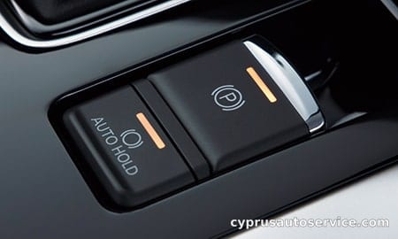 MITSUBISHI ECLIPSE CROSS M