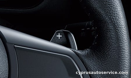 MITSUBISHI EK X T PREMIUM